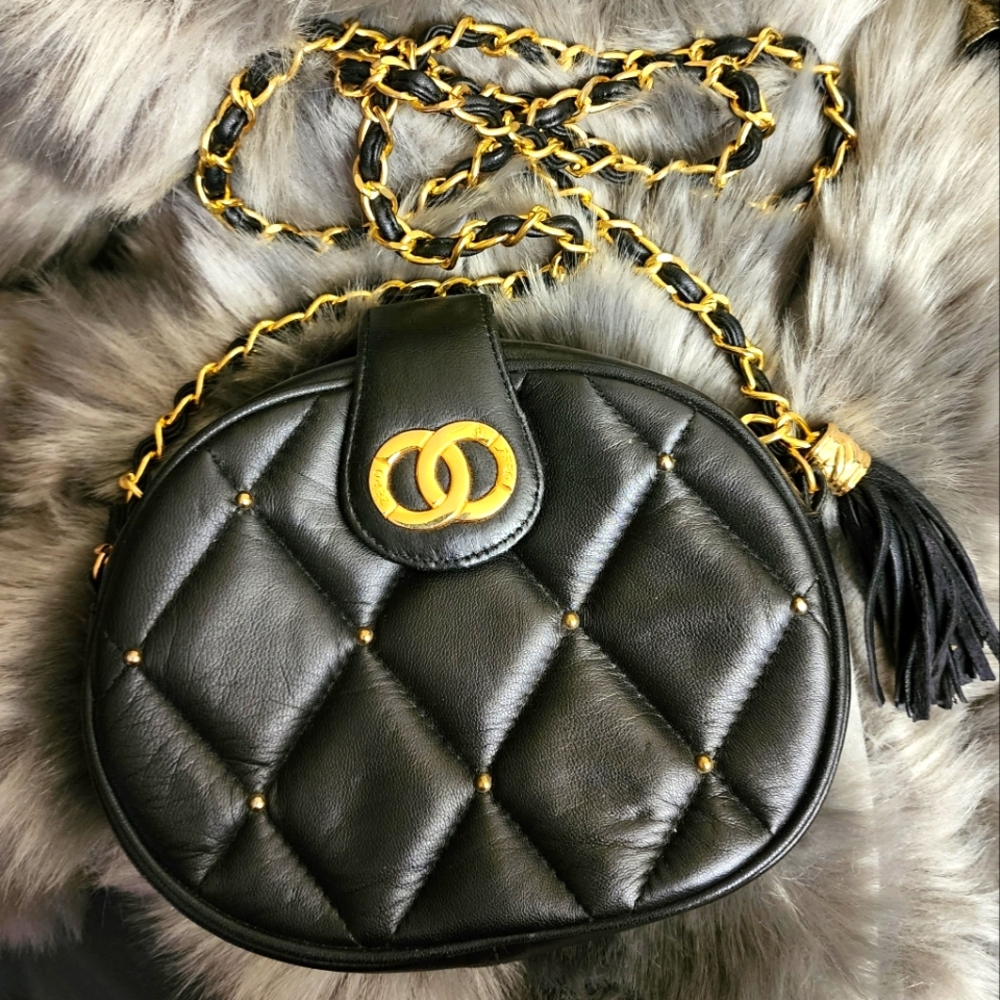 Vintage Circular Quilted Leather Bag